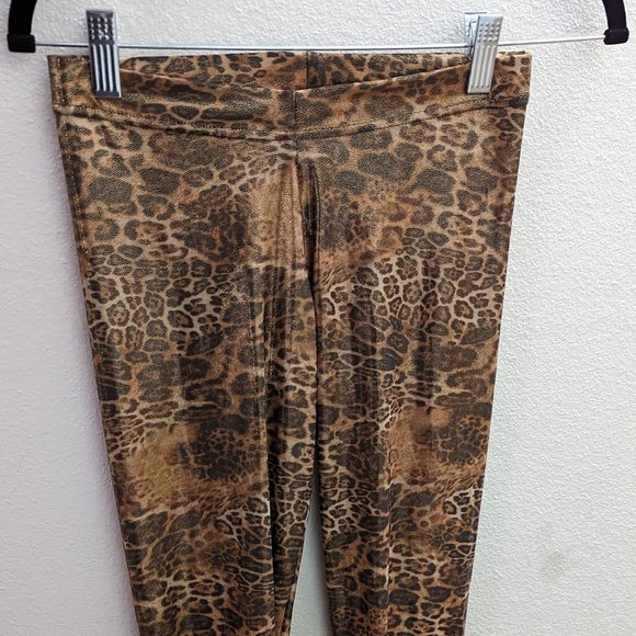 Glittery Gold Leopard Print - Picture 1 of 3